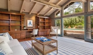 Inside Oprah Winfrey House: A Look at Her Homes in California, Hawaii ...